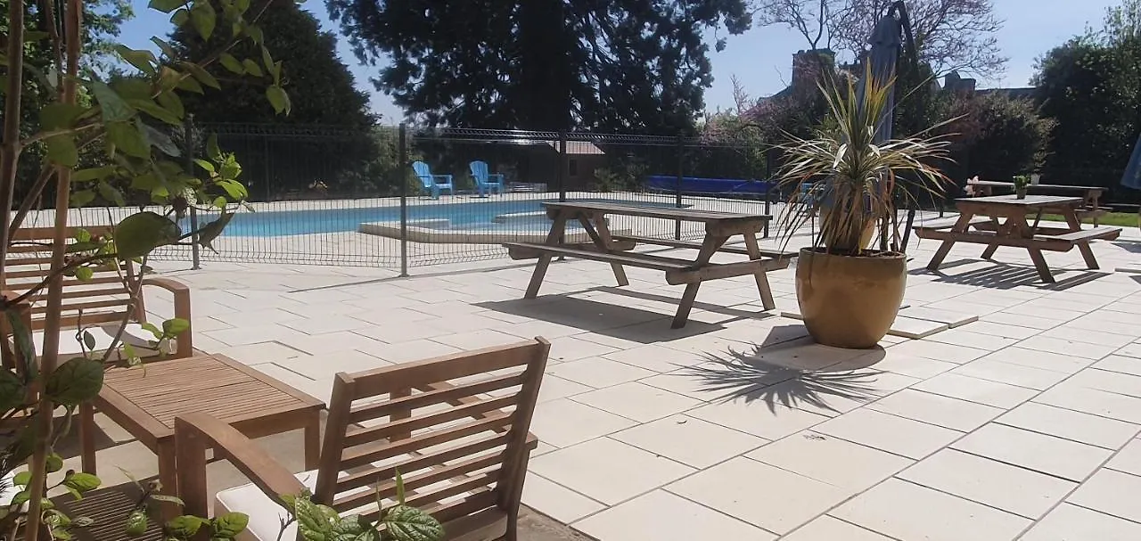 Cosy Er Lann Gîte Séquoïa Val-Couesnon Сasa de vacaciones